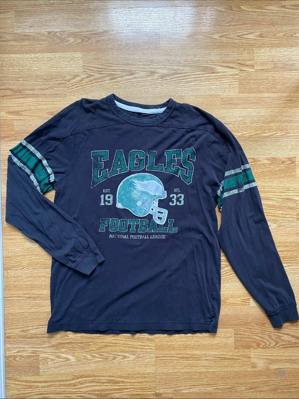 NFL Vintage Look Philadelphia Eagles Football Long Sleeve T-shirt